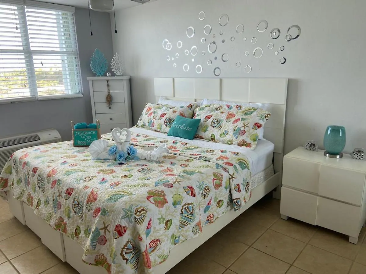 Luxury Ocean View Apartment location